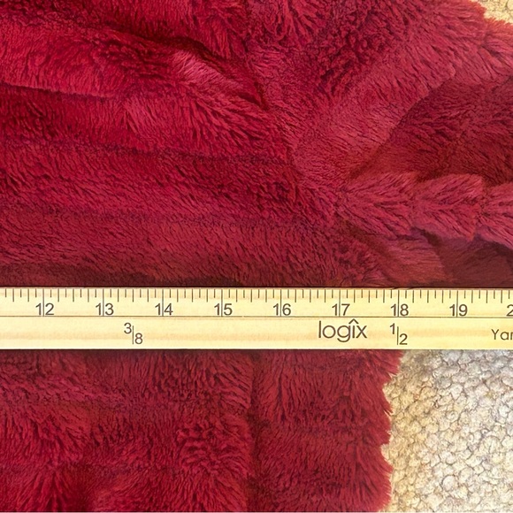 Love Tree Hooded Burgundy Faux Fur Coat Jacket Small - Picture 7 of 8